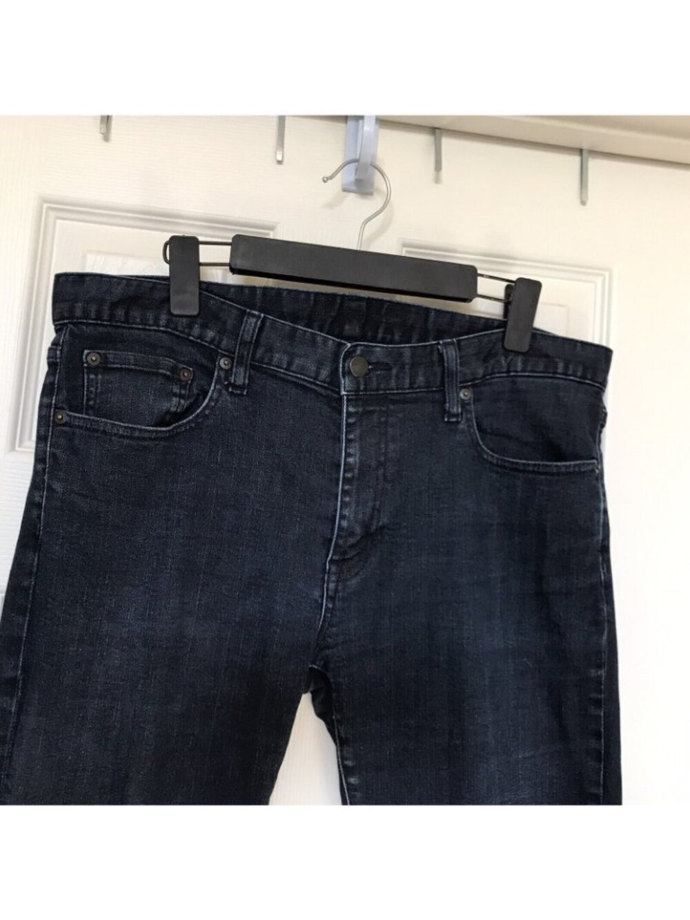 UJ Uniqlo Slim Straight Leg Jeans Womens Dark Wash Blue Stretch W28” L32" - Picture 3 of 8